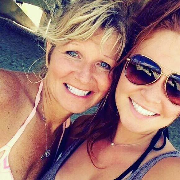 Meet your Posher, Alli - Picture 1 of 1